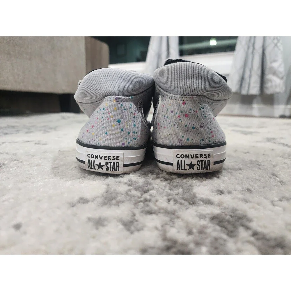 Converse Youth Sz 6 Chuck Taylor All-Star Madison Galaxy Dust Mid White Slip On